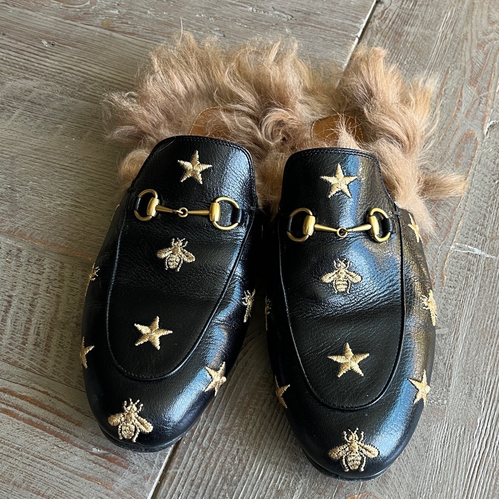 Gucci Bee Lamb Wool Princetown Slipper